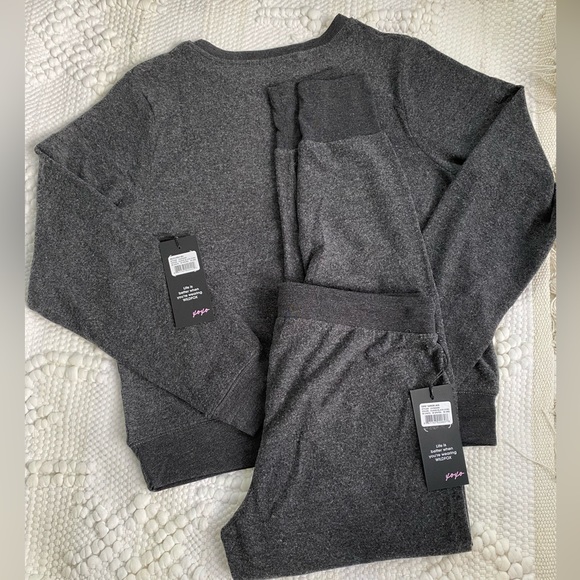 WILDFOX “Hello Lovely” Cupids Arrow Jogger Set. NWT! Various Sizes! - Picture 6 of 11